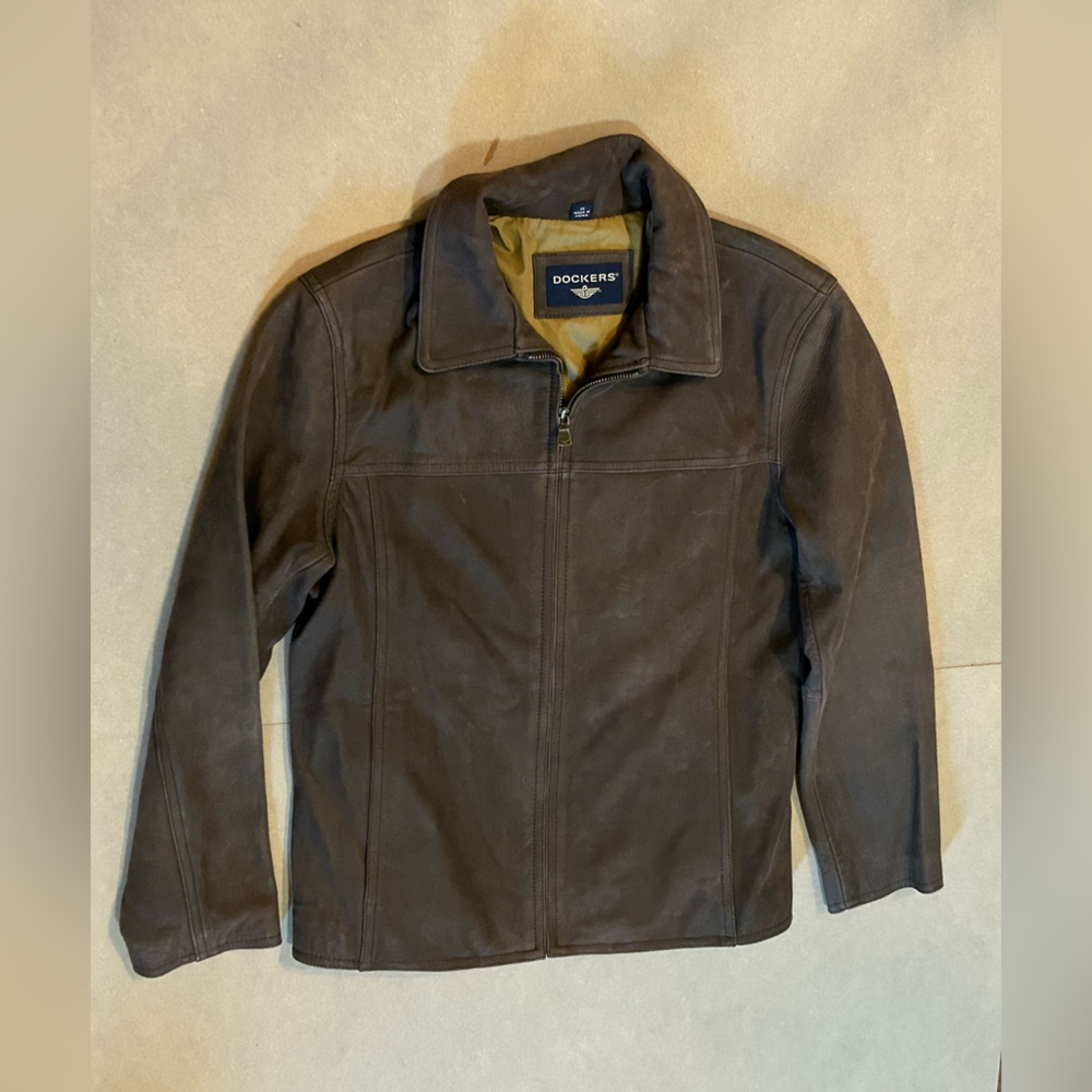 Dockers Genuine Leather Jacket size Medium Preowned